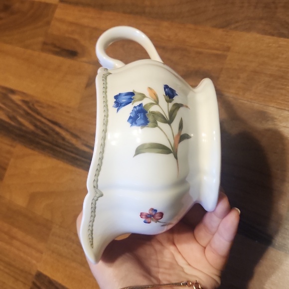 Summer Estate by Noritake Homecraft Small Gravy Boat or Large Creamer Floral - Picture 4 of 13